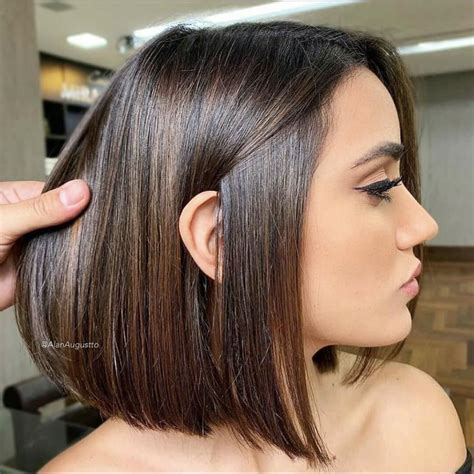 The Most Flattering Mid Length Brown Hairstyles To Try In 2020 Bob Haircut For Fine Hair Hair
