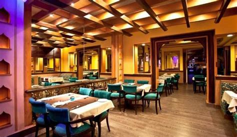 Best Restaurants In CP (Connaught Place Delhi) in 2020 | WhatsHot Delhi NCR