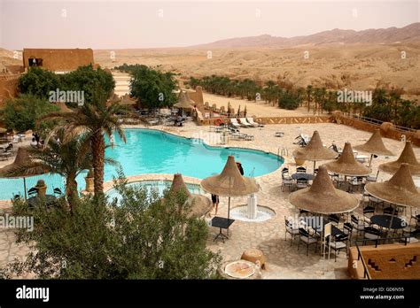 Tunisia Southern Tunisia Oasis On A Mountain The Tamerza Palace