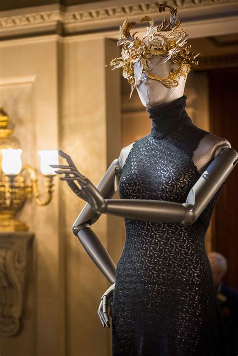 House Style Five Centuries Of Fashion At Chatsworth Curated By Hamish