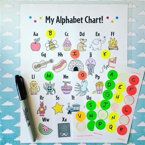 Free Printable Alphabet Chart ⋆ The Hollydog Blog