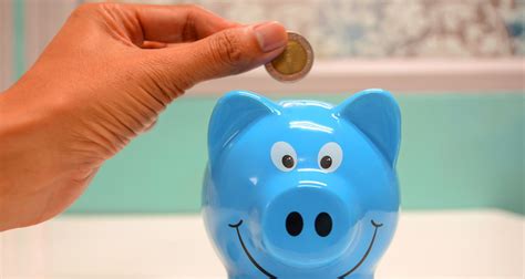 Money Saving Tips for Students in London London Backpackers Blog