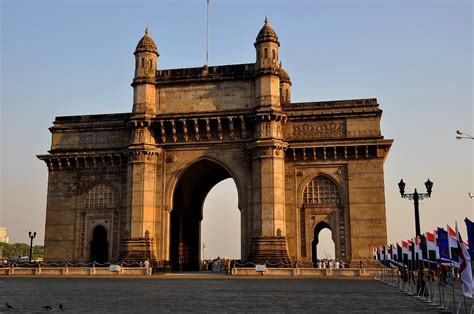 Gateway Of India A Quaint Yet Appealing Structure Mumbai