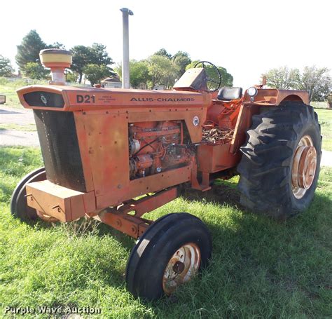 Allis Chalmers D21 Tractor In Odessa Tx Item L6619 Sold Purple Wave