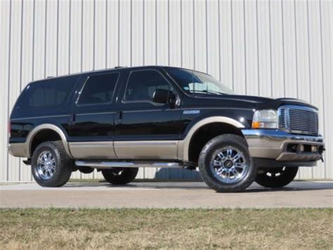 Sell Used 02 Ford Excursion Limited 73l Power Stroke 4x4 Grill
