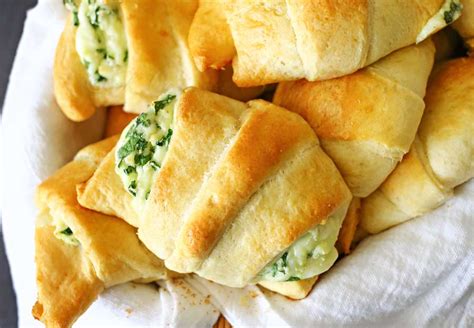 Cheesy Spinach Crescents Kleinworth And Co