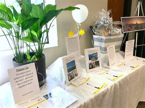 We did not find results for: michelle paige blogs: Decorate A Fundraising Auction for Cheap