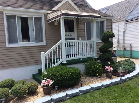 We did not find results for: Photo Gallery - Precast Concrete Steps and Iron/Vinyl Railing