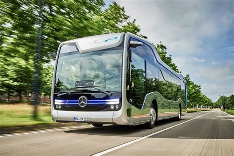 Autonomer Daimler Bus Auf Den Spuren Von Bertha Benz Magazin