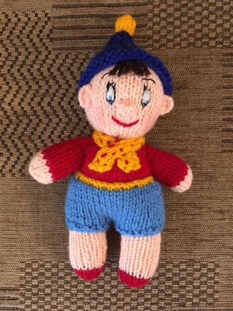 2 typically, it's a male. Noddy Knitting pattern by Samsaranda