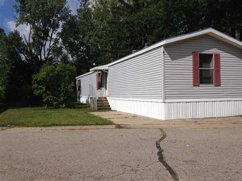 1995 Mobile Manufactured Home In Kentwood Mi Via