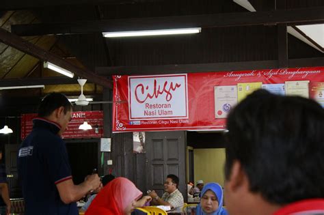 Bạn đã đến restoran nasi ulam kampung kraftangan? Restoran Nasi Ulam Cikgu @ Pengkalan Chepa, Kota Bharu ...