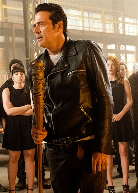Jeffrey dean morgan has been cast as infamous walking dead villain negan; The Walking Dead - Negan | Actrice, Film, Zombies