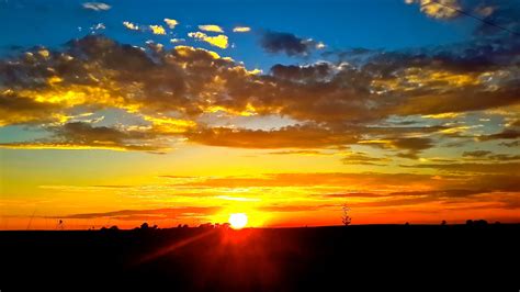 Nebraska sunset - May 31, 2014 | Beautiful sky, Places to see, Sunset