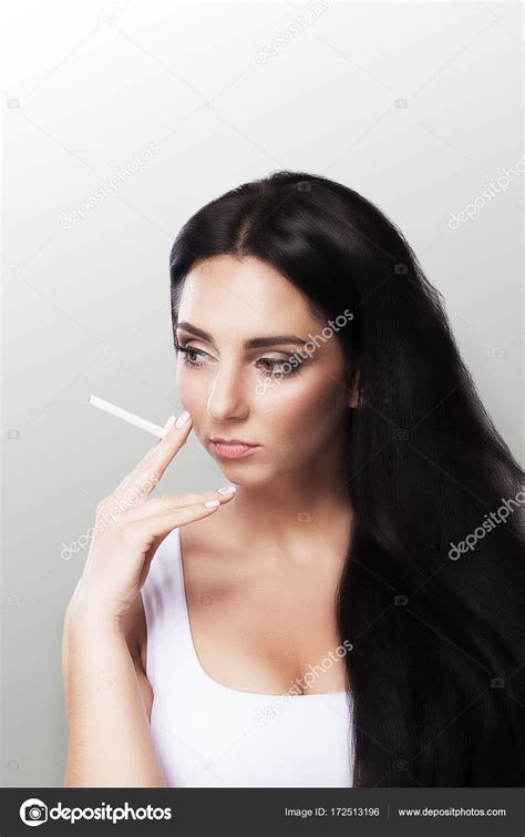 Smoke A Young Girl Beautiful Young Woman Smoke A Cigarette