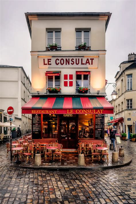 The Classic Parisian Cafe In Montmartre Smithsonian Photo Contest