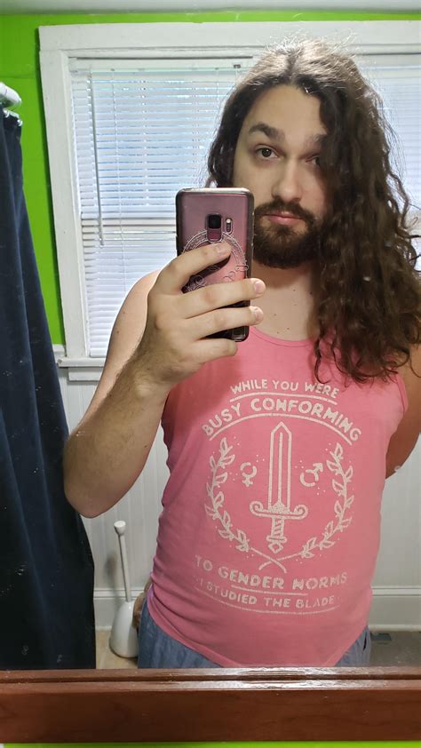 Morning Bathroom Selfie In My Favorite Shirt R Genderqueer