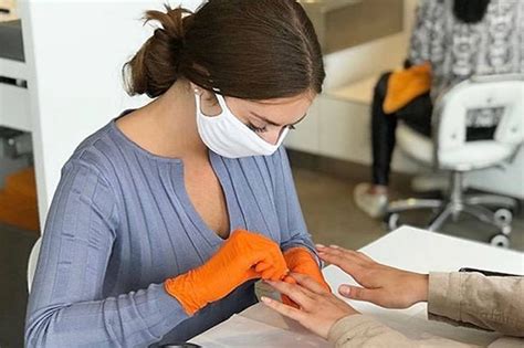 Innova medical group expands lease at pasadena office. 15 nail salons open in Toronto right now