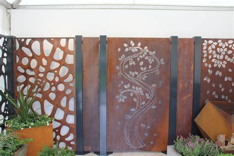 Decorative Outdoor Metal And Corten Steel Garden Screens Made In Uk