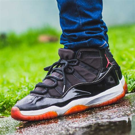 Air Jordan 11 Bred Original 限定特売品 Swimmainjp