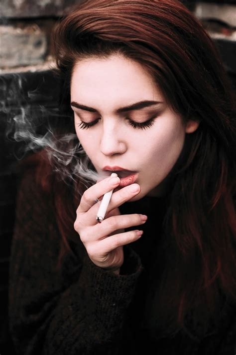 Wallpaper Brown Hair Girl Smokes Cigarette 1920x1440 Hd Picture Image