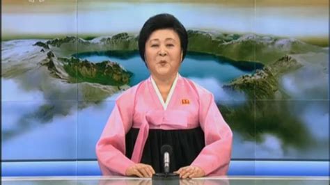 North korean news presenter ri chun hee announces kim jong un's decision to end the nuclear and intercontinental ballistic. Korejski Miroslav Lilić: Plače i prijeti na malim ekranima ...