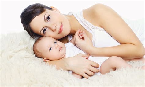 Best Ways To Be A Caring Mother Mom News Daily