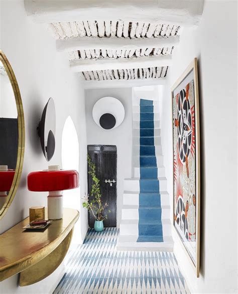 Elle Decor On Instagram An Idyllic Entryway Welcomes Guests In Style