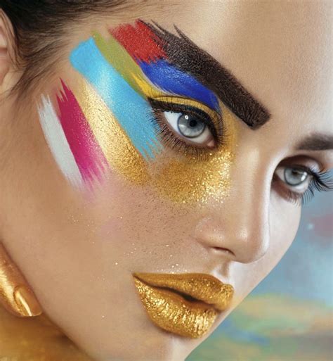 Pin By Irunka On Make Up Art Face Art Makeup Catwalk Makeup