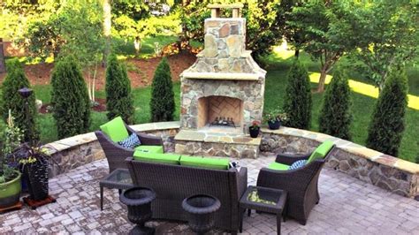 Outdoor Fireplaces And Fire Pits Patio Backyard Fireplace Outdoor Fire