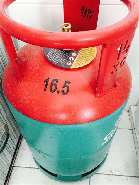 Tong Gas Kosong Petronas 14kg Large Size Tv And Home Appliances