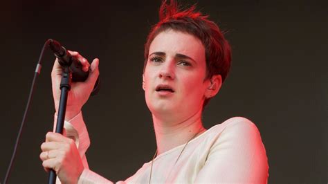 Скачивай и слушай noemie wolfs notorious и noemie wolfs drive на zvooq.online! Lancement des Lokerse Feesten avec Noémie Wolfs