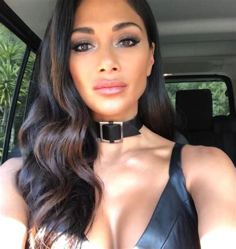 “yup My First Attempt At A Russian Accent 💪🏽🤣wait For It 💋” Nicole Scherzinger Cabelos