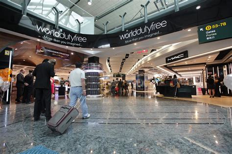 Vancouver Airport Shopping & Duty Free