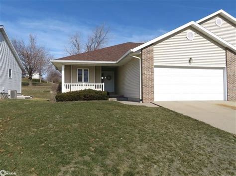 Marshalltown Ia Newest Real Estate Listings Zillow