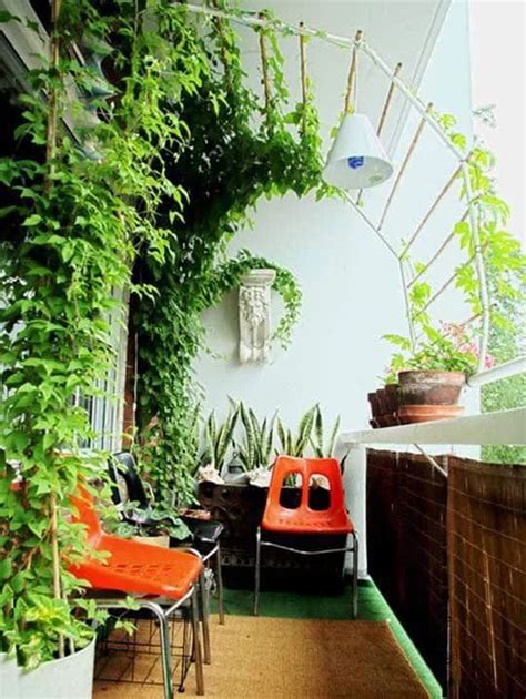 35 Minimalist Balcony Garden To Maximize Your Space