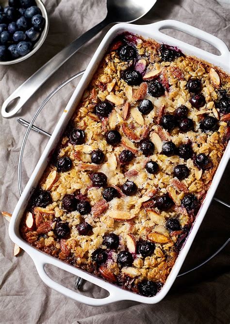 Baked Blueberry Oatmeal Recipe — Eatwell101