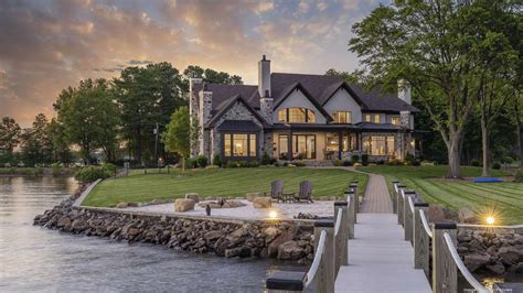 Lake Norman Home Near Charlotte Sets Record In 525m Sale Photos