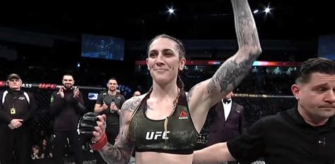 watch megan anderson lay out norma dumont in one round ufc 259 free fight