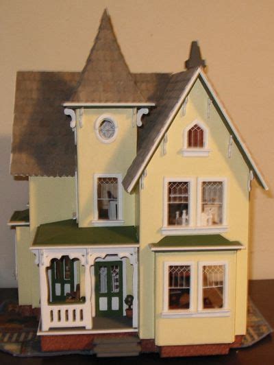 Fairfield Nanas Dollhouses And Miniatures Fairfield House Doll