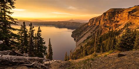 Crater Lake Sunset Shooting Wanderlust Landscape Photography