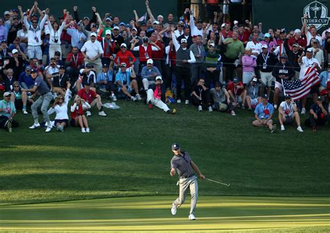 Americans Keep Rolling In Ryder Cup Foursomes The New York Times