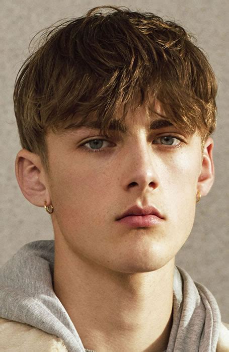 33 Best Fringe Haircuts For Men Top Hairstyles 2024 Fashionbeans