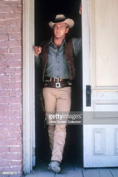 Lee Majors Big Valley Photos And Premium High Res Pictures Getty Images