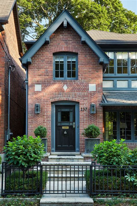 Traditional Brick Homes Exterior Ideas And Inspiration Hunker Black