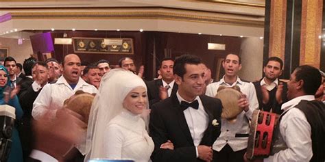 Mohammed salah married his girlfriend maggi salah in 2013. Chi è la moglie di Salah: Magi