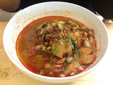 Mengenal Seblak Jeletet Murni, Kuliner Pedas dan Hits di Jakarta