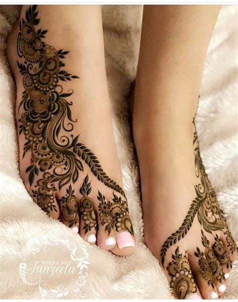 bridal mehendi feet glossnglitters