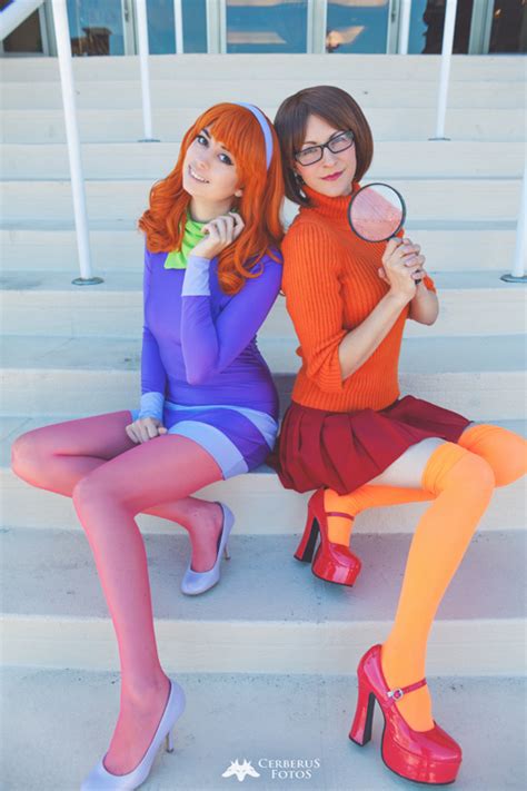 Cosplayers Velma And Daphne From Scooby Doo Fuck After Recording My