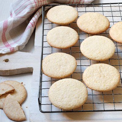 If you've been thinking about paula deen's homemade biscuits, there's no better time than now to make some right at home! Almond Tea Cakes | Recipe | Tea cakes recipes, Tea cakes, Almond tea